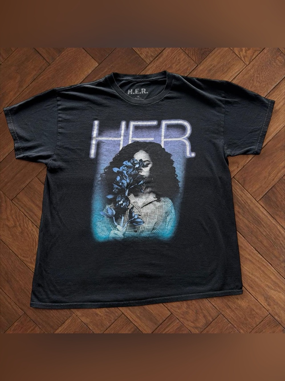 H.E.R. Official Tour / Merch Graphic T-Shirt Black Women's Plus 1X